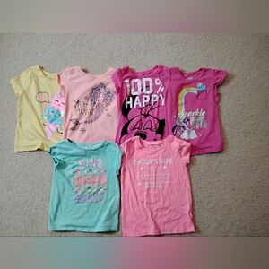 VGUC Girls Graphic Short Sleeve Tees - Sz 5T (see pics)